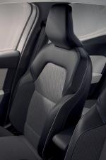 Renault Clio E-TECH Edition 2020 года (WW)